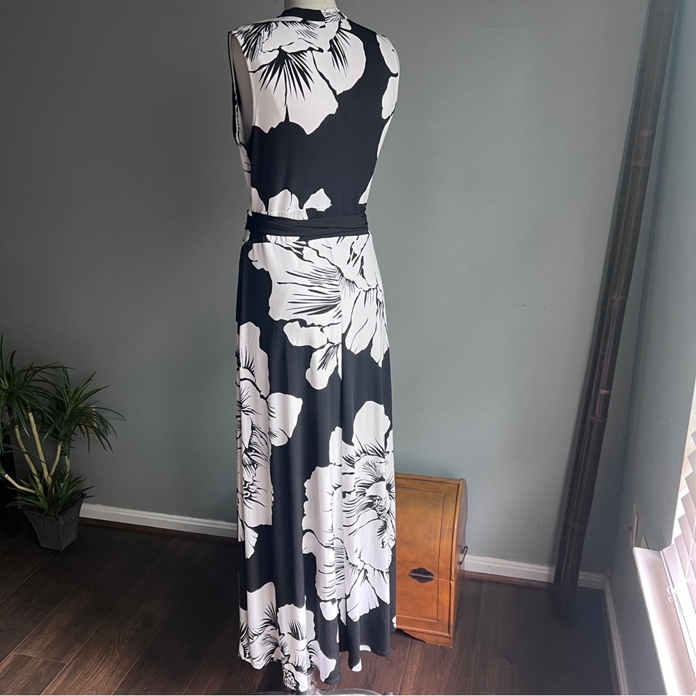 New York & Company stretch black and white floral print maxi dress size small - Picture 9 of 10